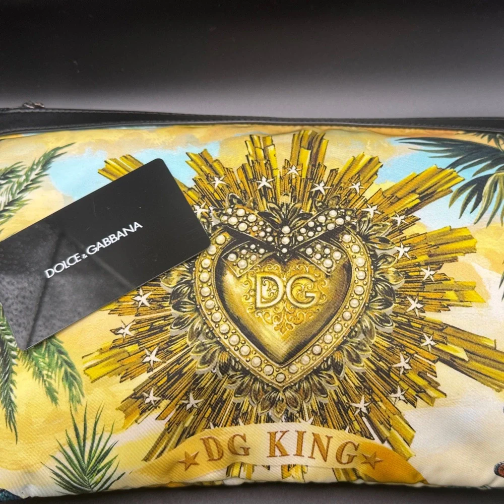 Dolce & Gabbana bold iconic